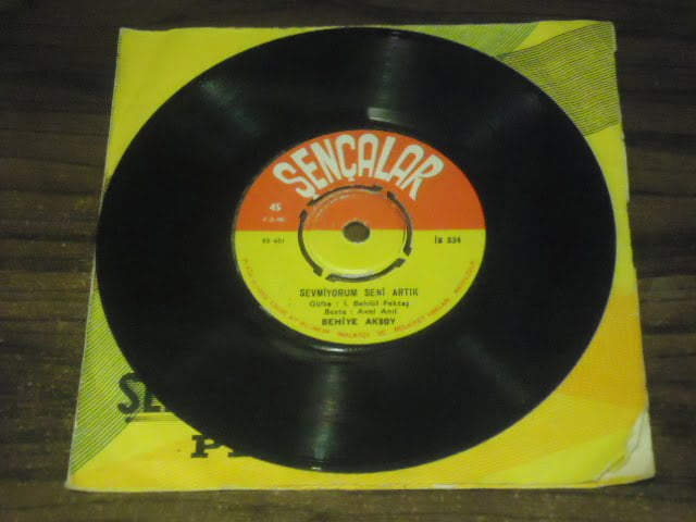 BEHİYE AKSOY - Sevmiyorum Seni Artık - Yalan Değil