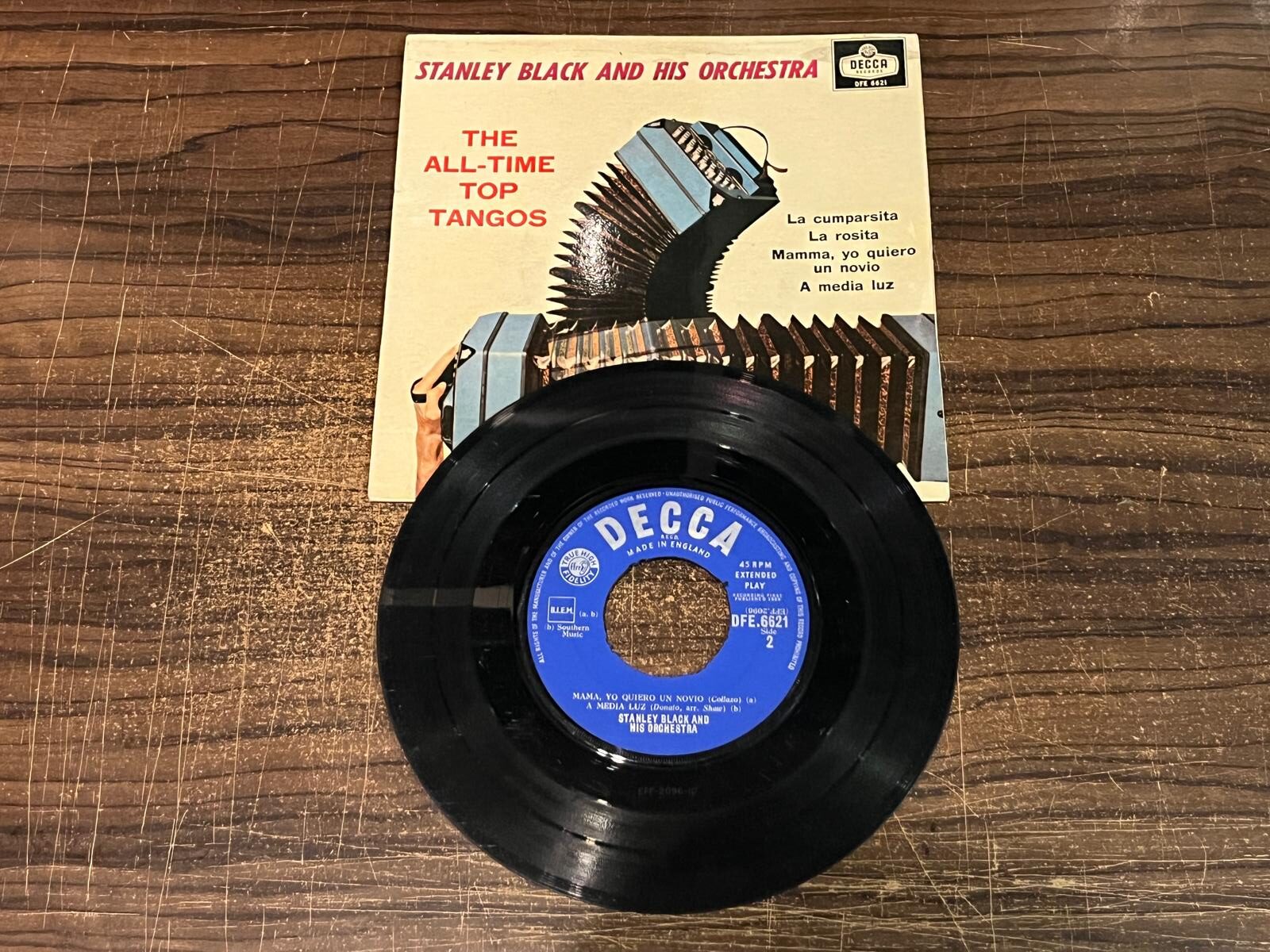 STANLEY BLACK AND HİS ORCHESTRA - La Cumparsite-La Rosita / Mamma, Yo Quiero Un Novio-A Media Luz